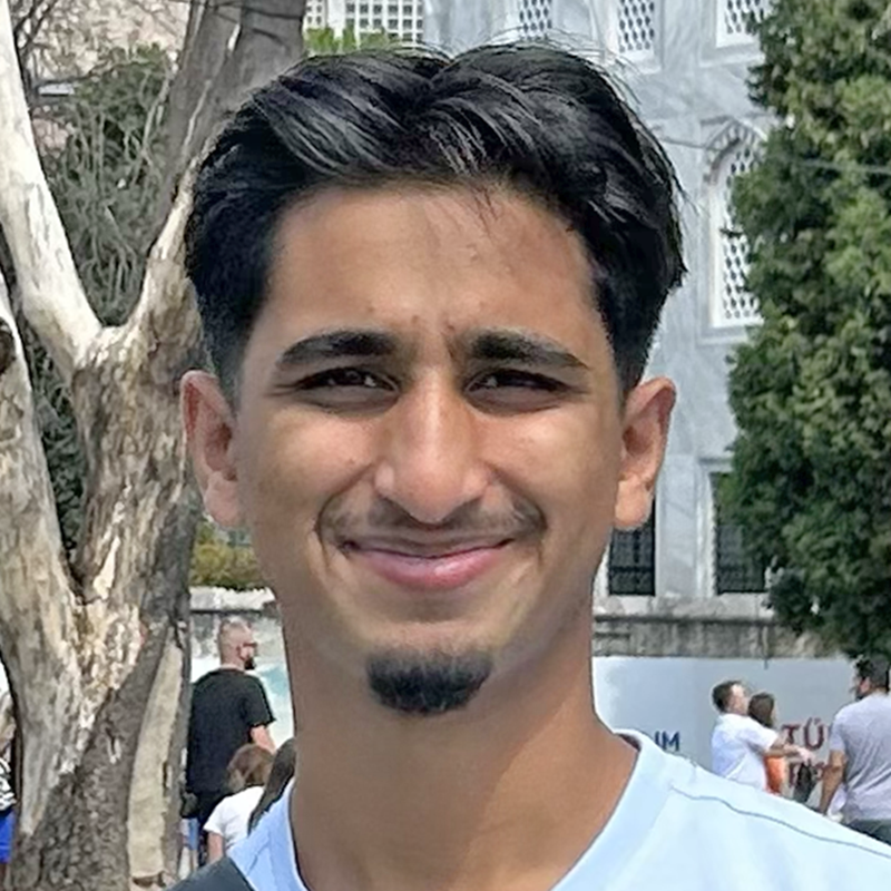 Zubair Tariq