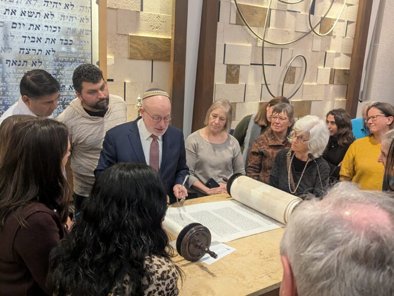 PXL_20251115_043420817.MP